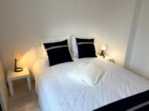 Charmant logement avec parking privé dans résidence